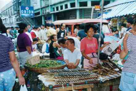 Cebu_CarbonMarket_Food_fishdriedlemon